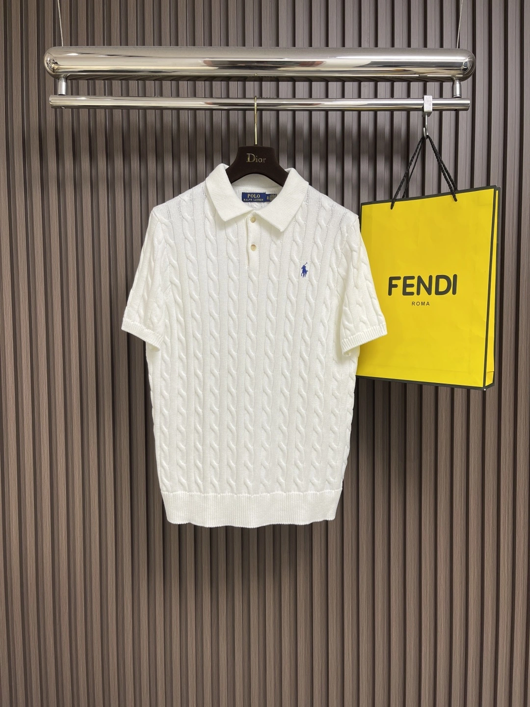 wg.luxury- R18ph POLO item:E-F026E1037
